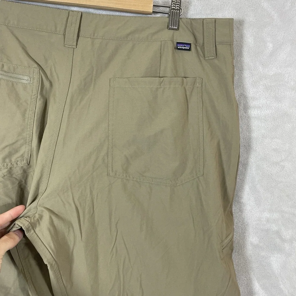 Patagonia Quandary Pants Men 40x32 Stretch UPF Hiking Outdoor Travel Performance
